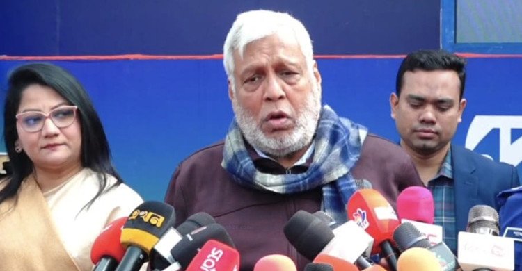 যদি রাষ্ট্রের সংস্কার চান তাহলে গণভোটে ‘হ্যাঁ’ ভোট দিবেন: উপদেষ্টা ফাওজুল করিম